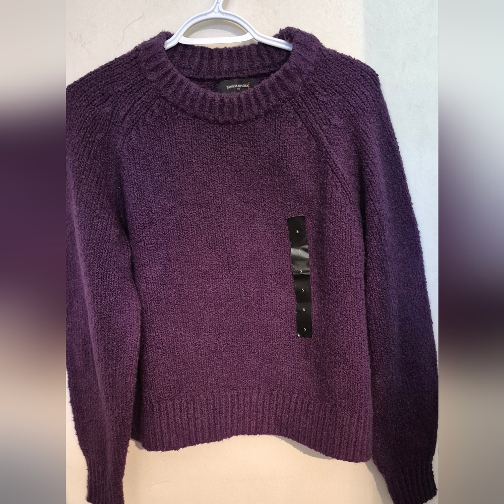 Banana Republic Boucle Pulliver Purple Sweater Sz.S NWT - Picture 4 of 8